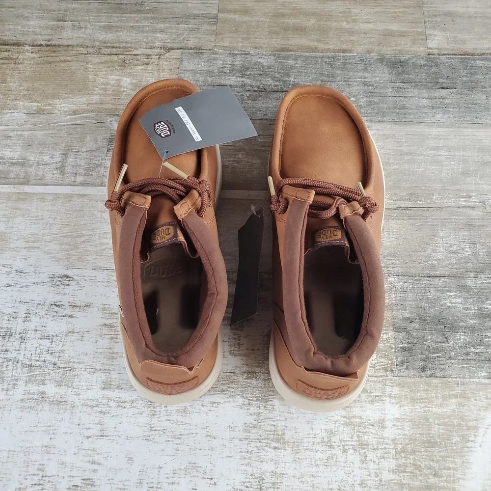 Hey Dude Wally Mid Gripr Classic Mens Shoes Sz 9 Cognac Tan Slip On Moc Toe